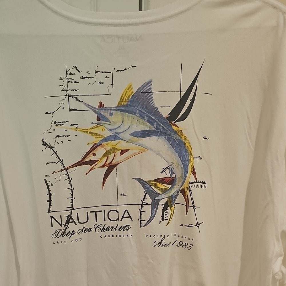 Nautica Men's Classic White Tee - Picture 3 of 3